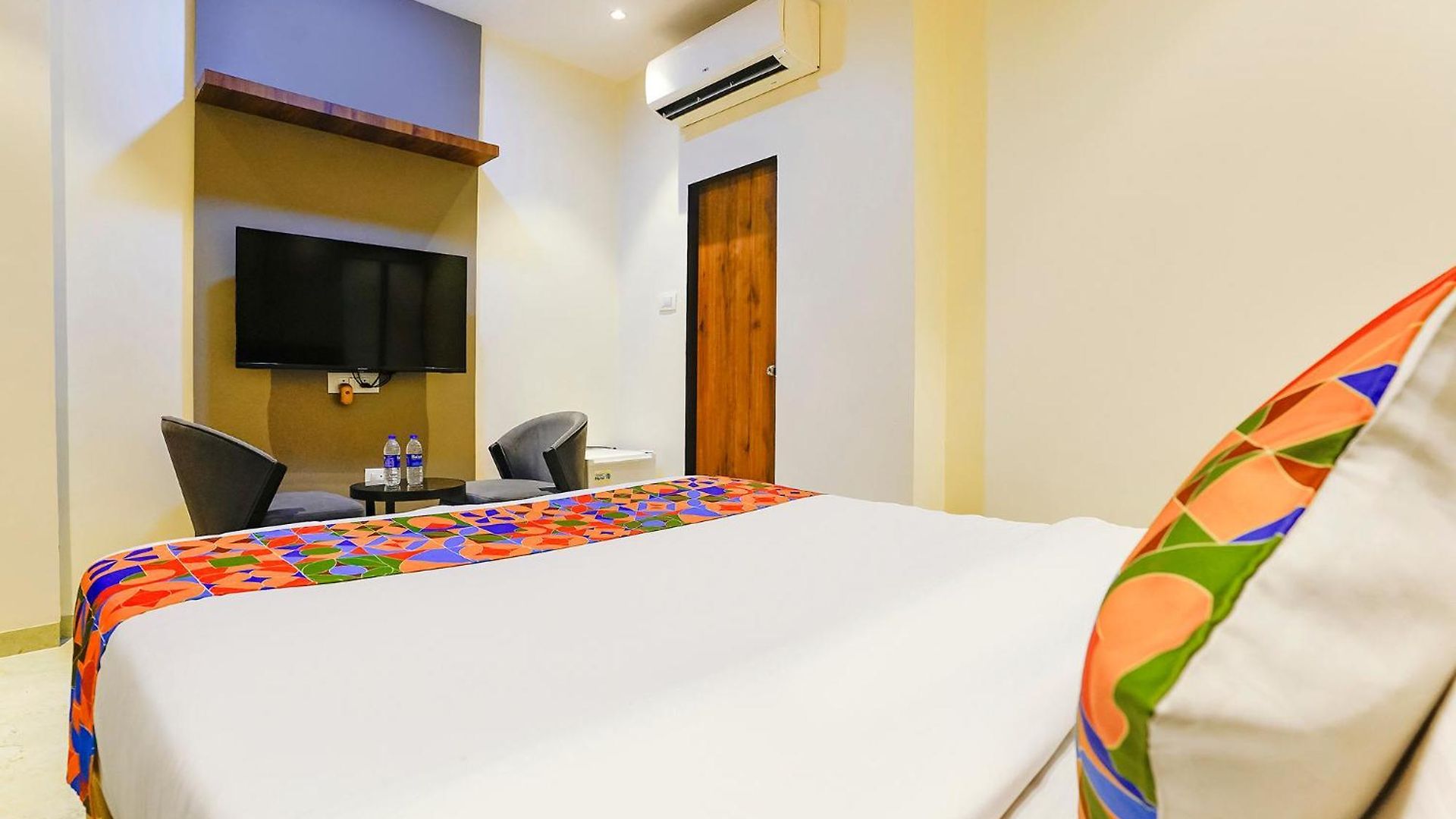 Hotel Fabhotel Nexus - Nr Nesco 3*