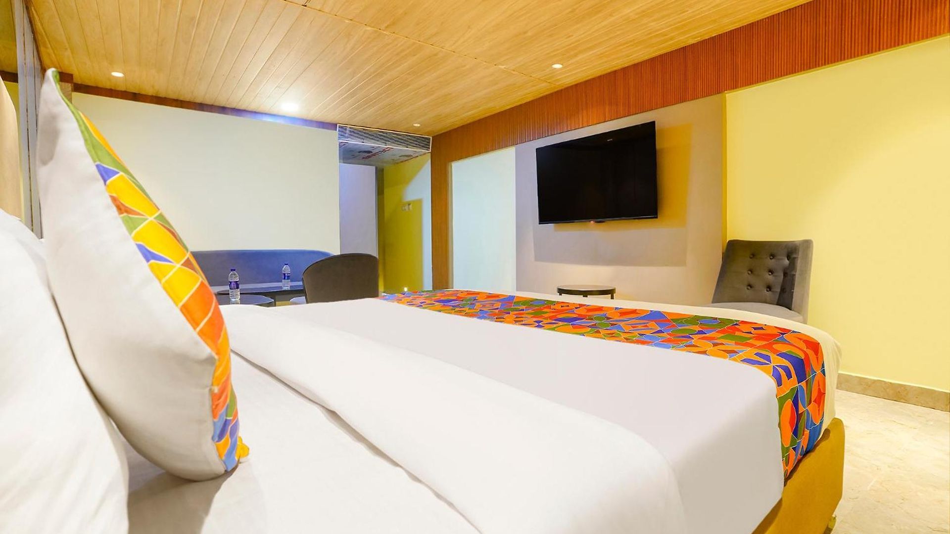 Fabhotel Nexus - Nr Nesco Hotel 3*