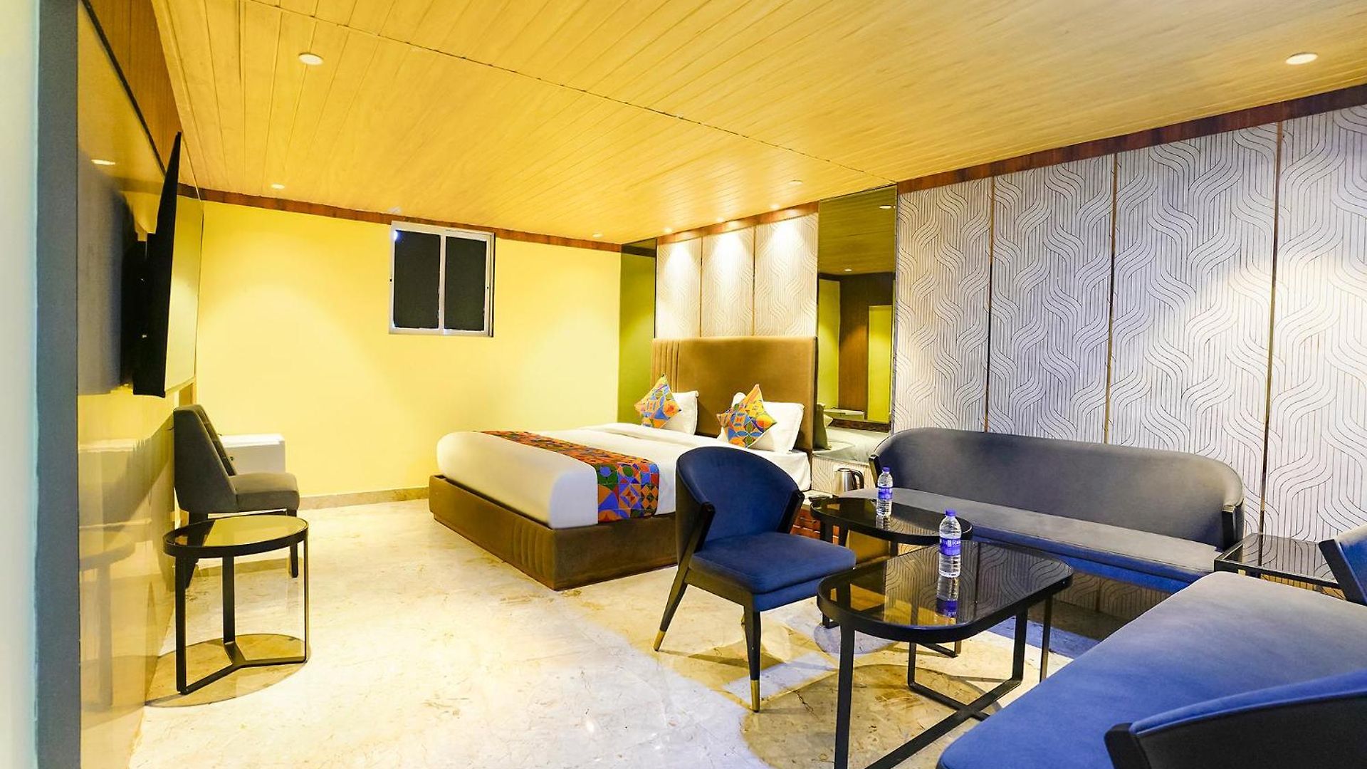 Hotel Fabhotel Nexus - Nr Nesco