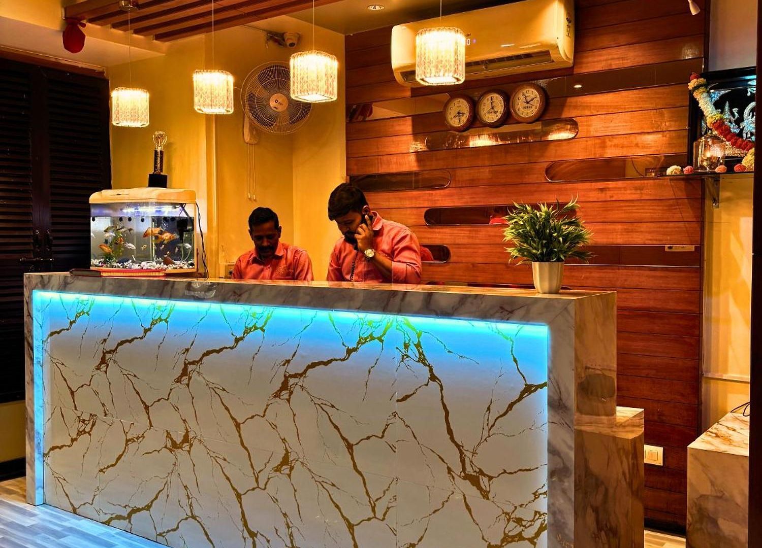 Ashraya International 3*