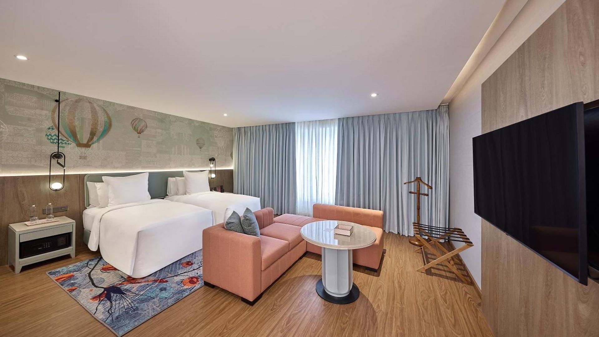 Iconiqa - The Lifestyle Of Hotel