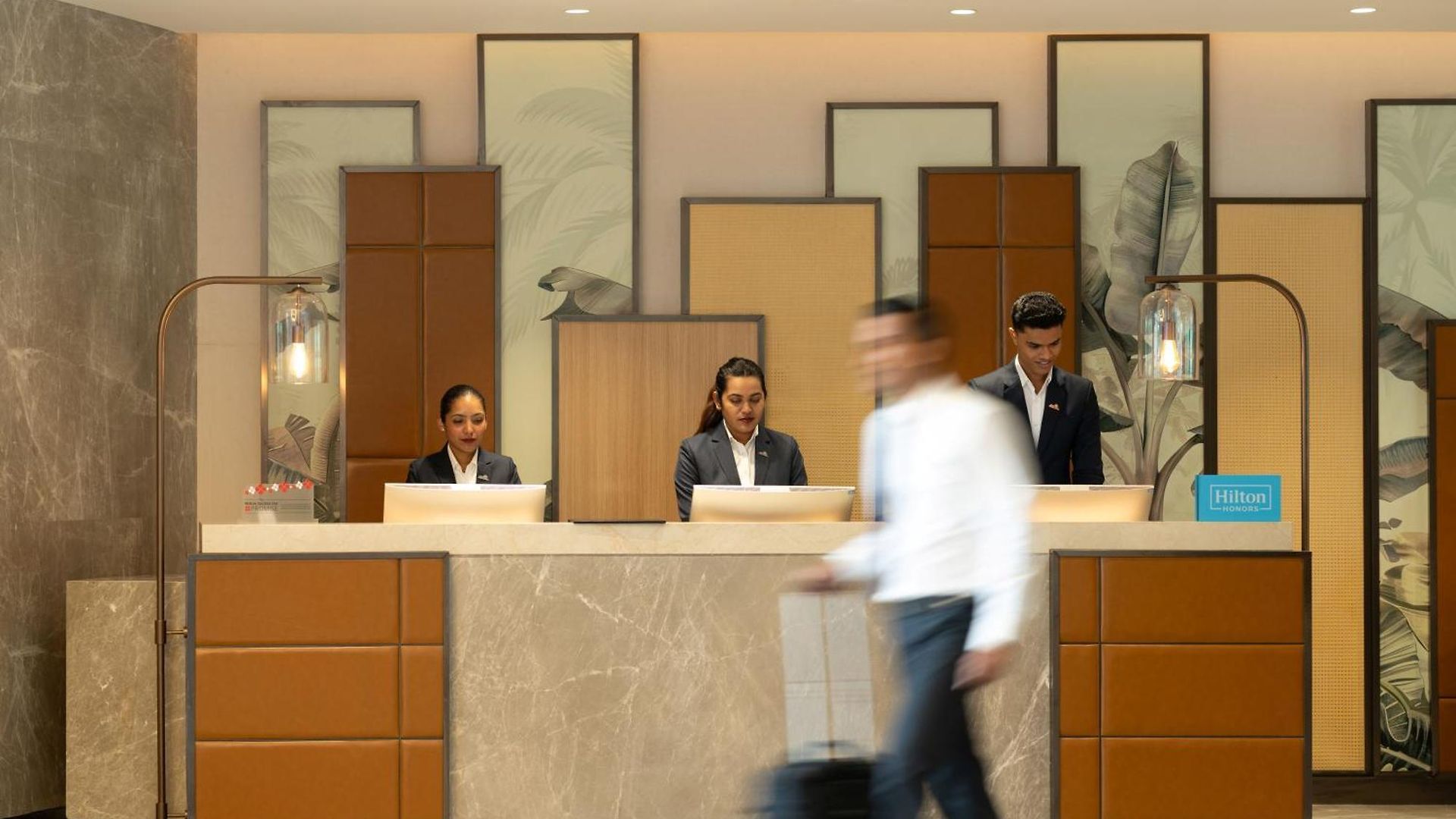Hilton Garden International Airport