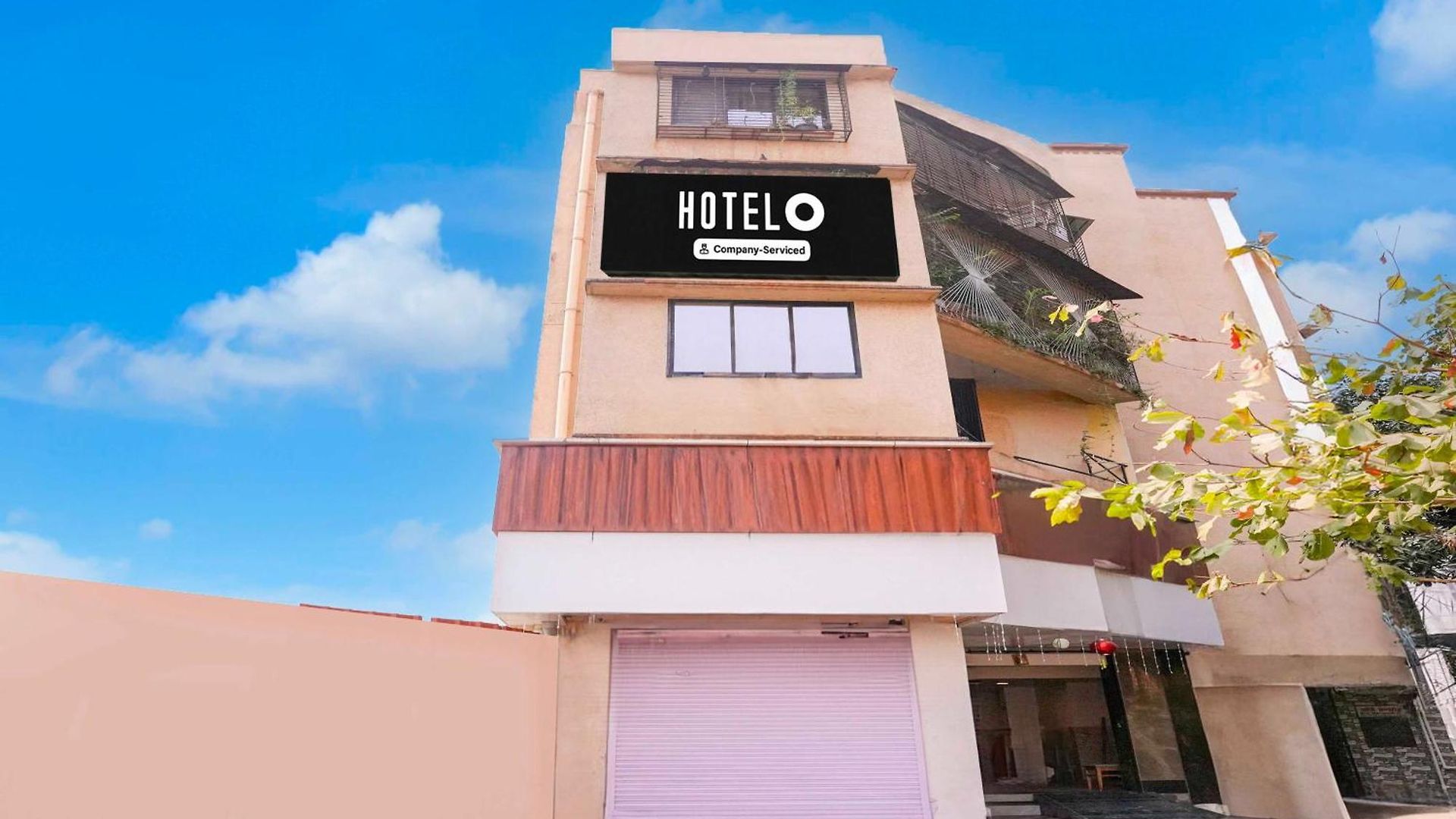 Hotel Townhouse Nandiwali Bus Terminal Mumbai