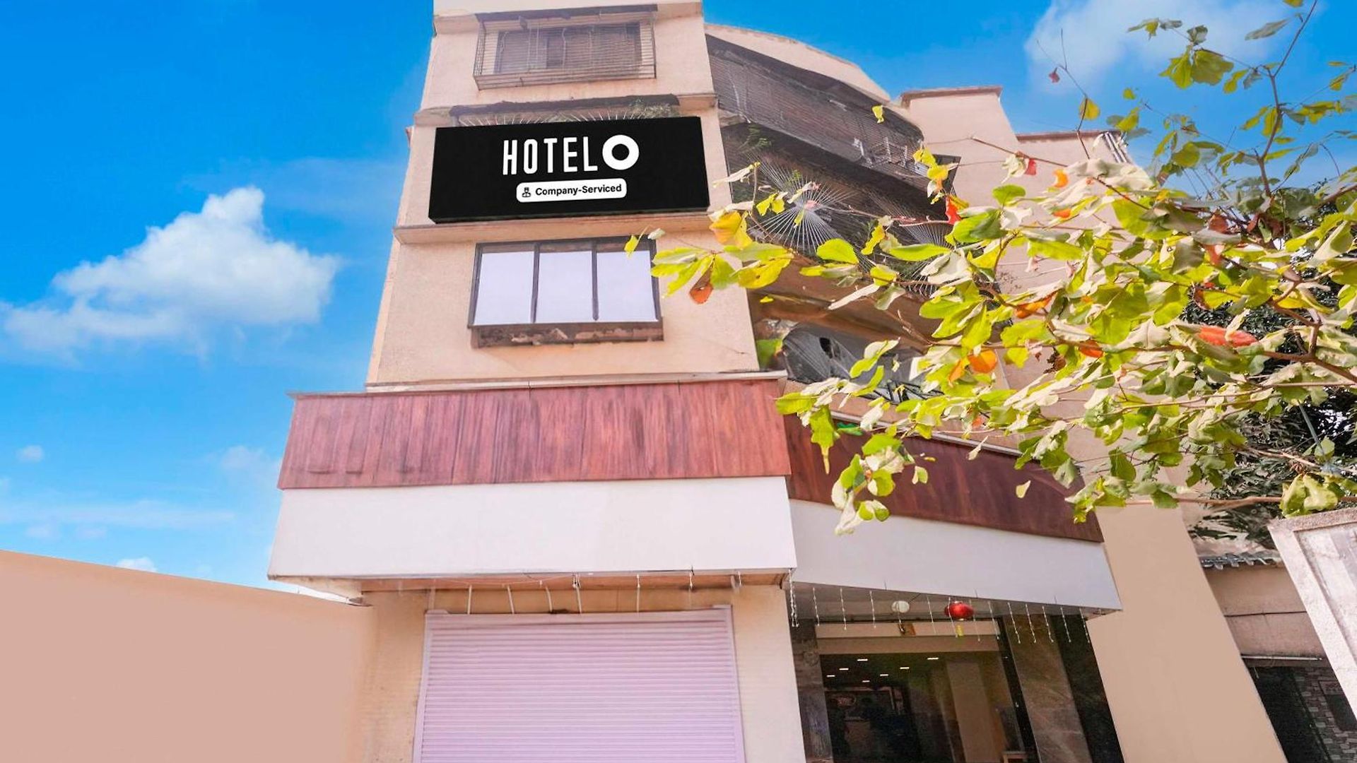 Townhouse Nandiwali Bus Terminal Hotel