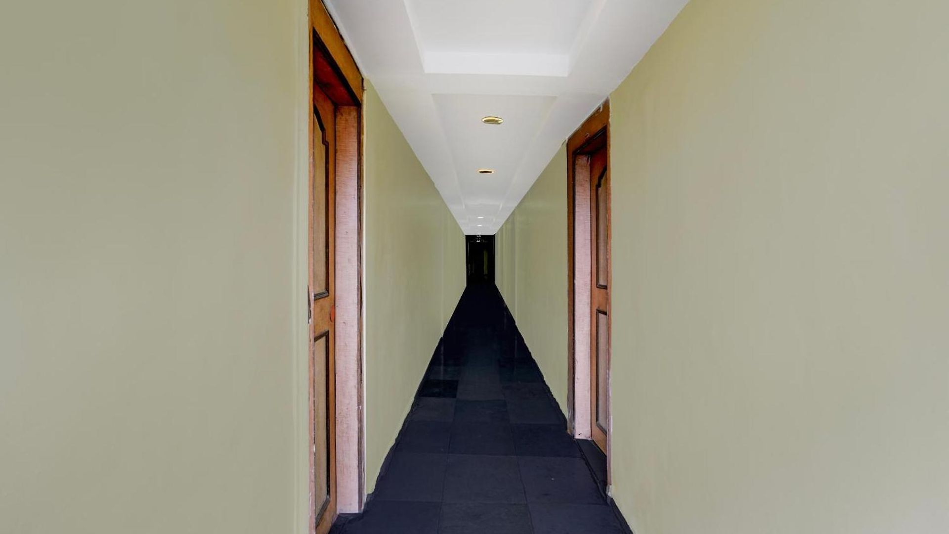 O Diana Palace & Boarding Hotel