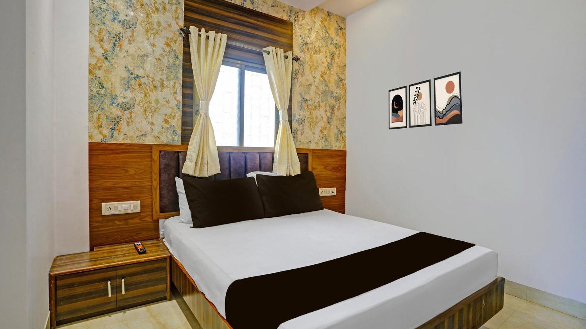 O Golden 3* Mumbai