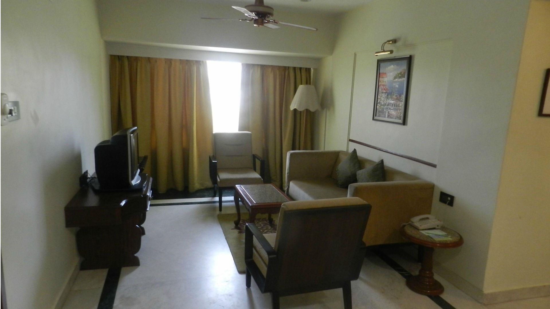 Regenta Place The Emerald Hotel Mumbai