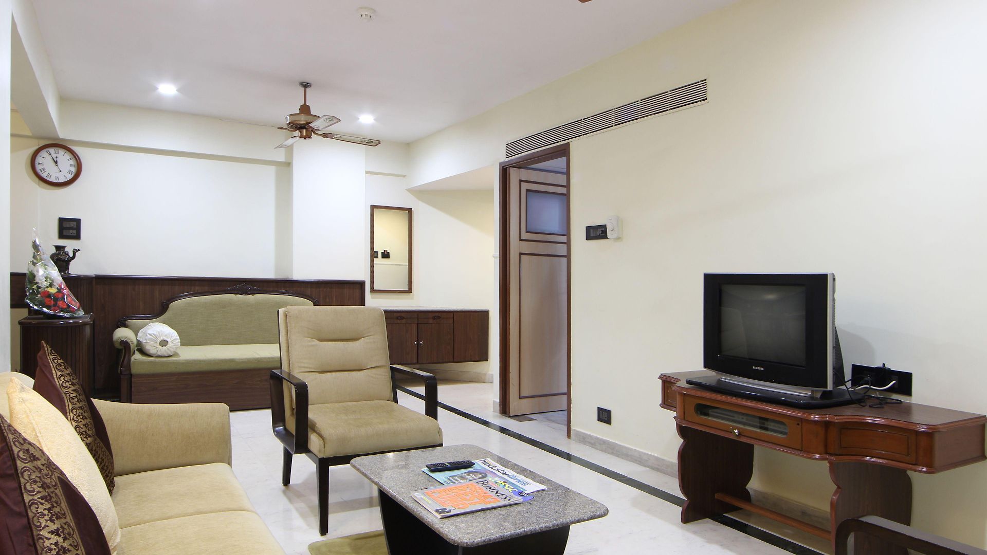 Regenta Place The Emerald Hotel Mumbai