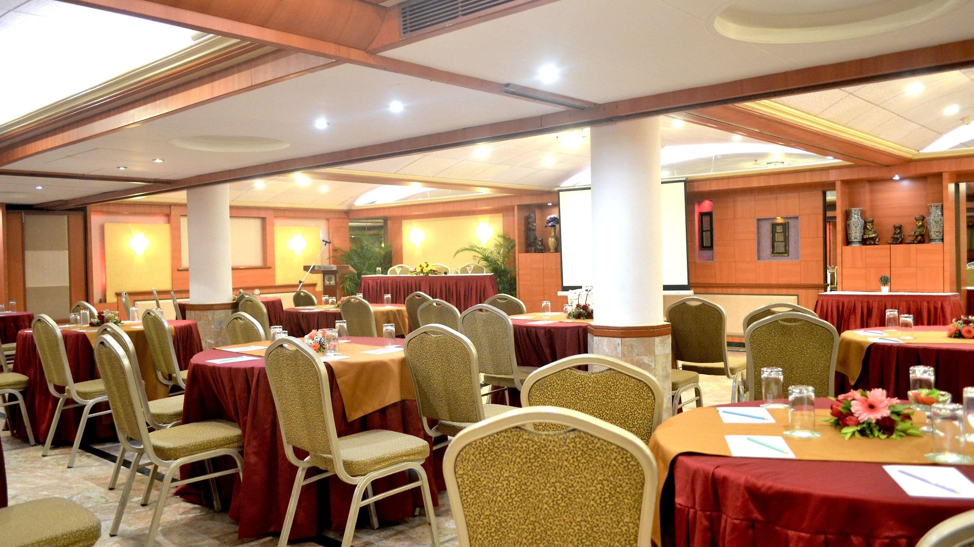 Regenta Place The Emerald Hotel