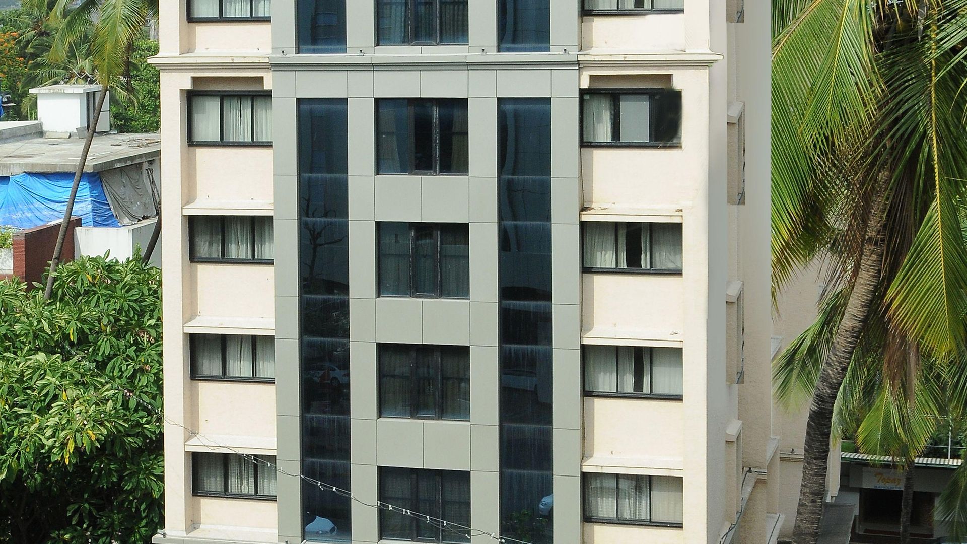 Regenta Place The Emerald Hotel