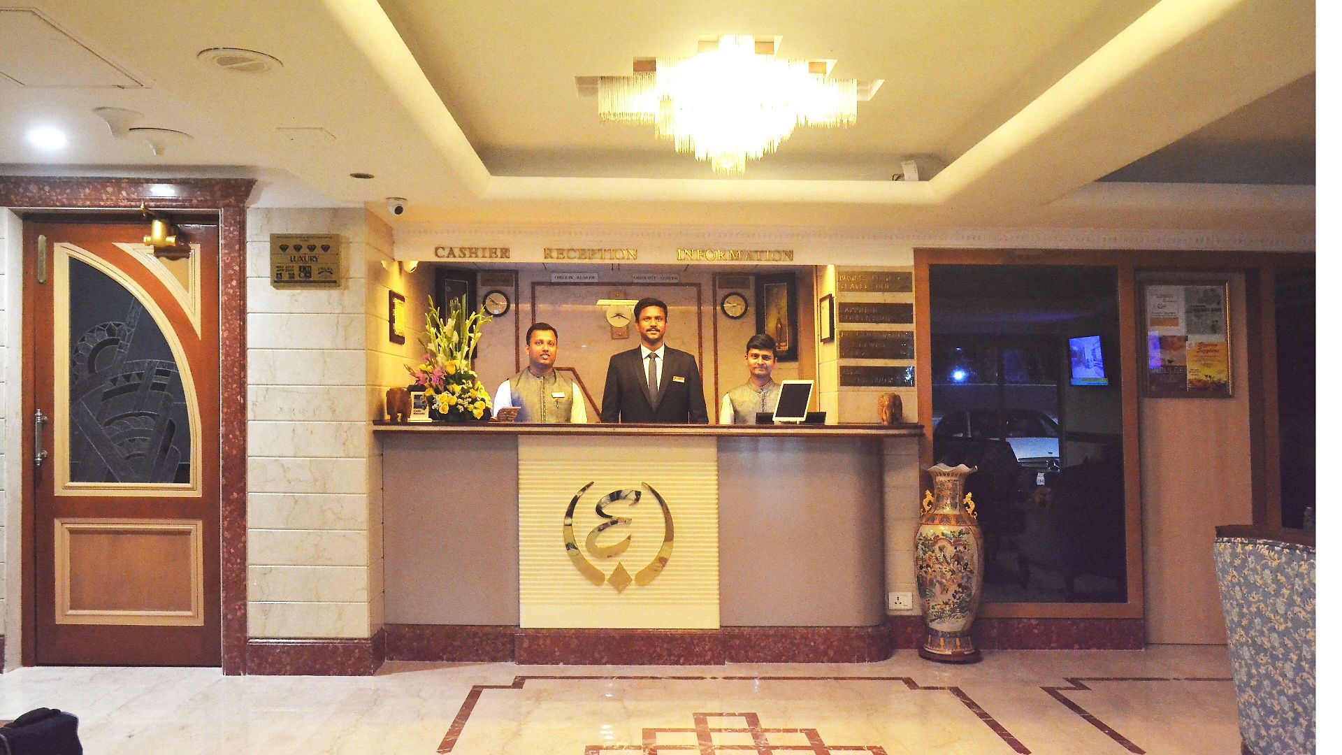 Regenta Place The Emerald 4*