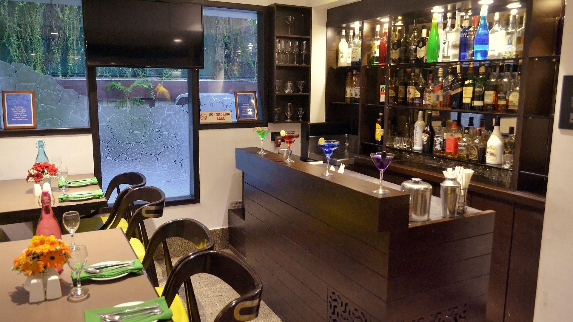 Hotel Regenta Place The Emerald