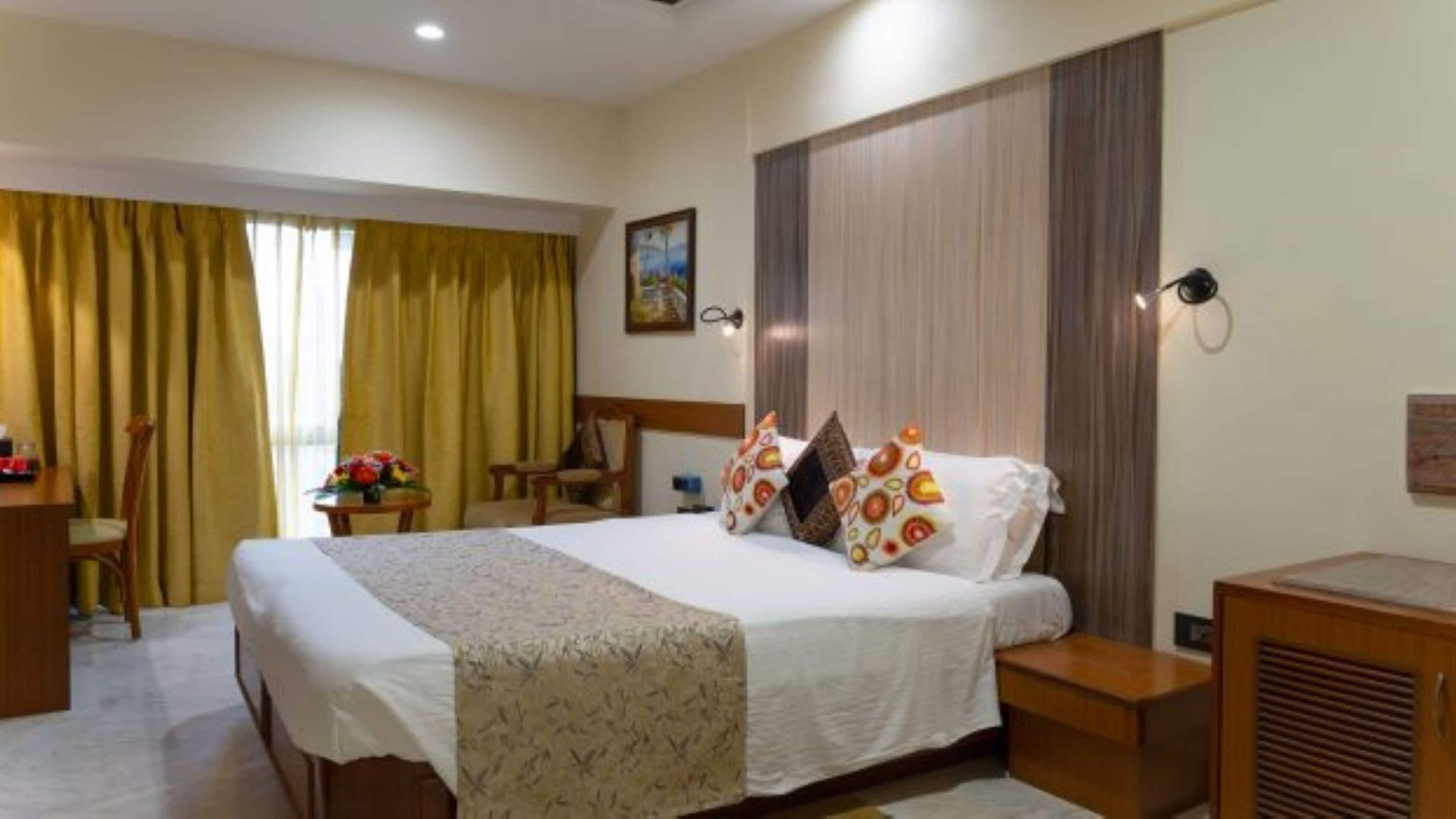 Regenta Place The Emerald 4*