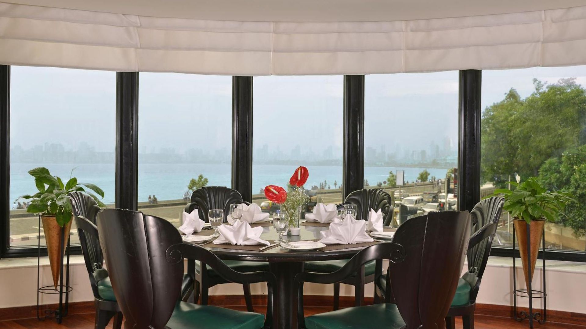 Hotel Marine Plaza 5*