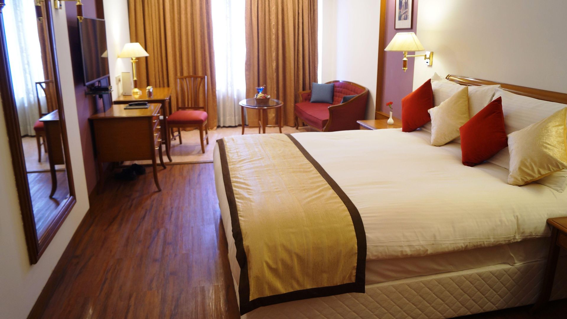 The Ambassador, Marine Drive, Hotel