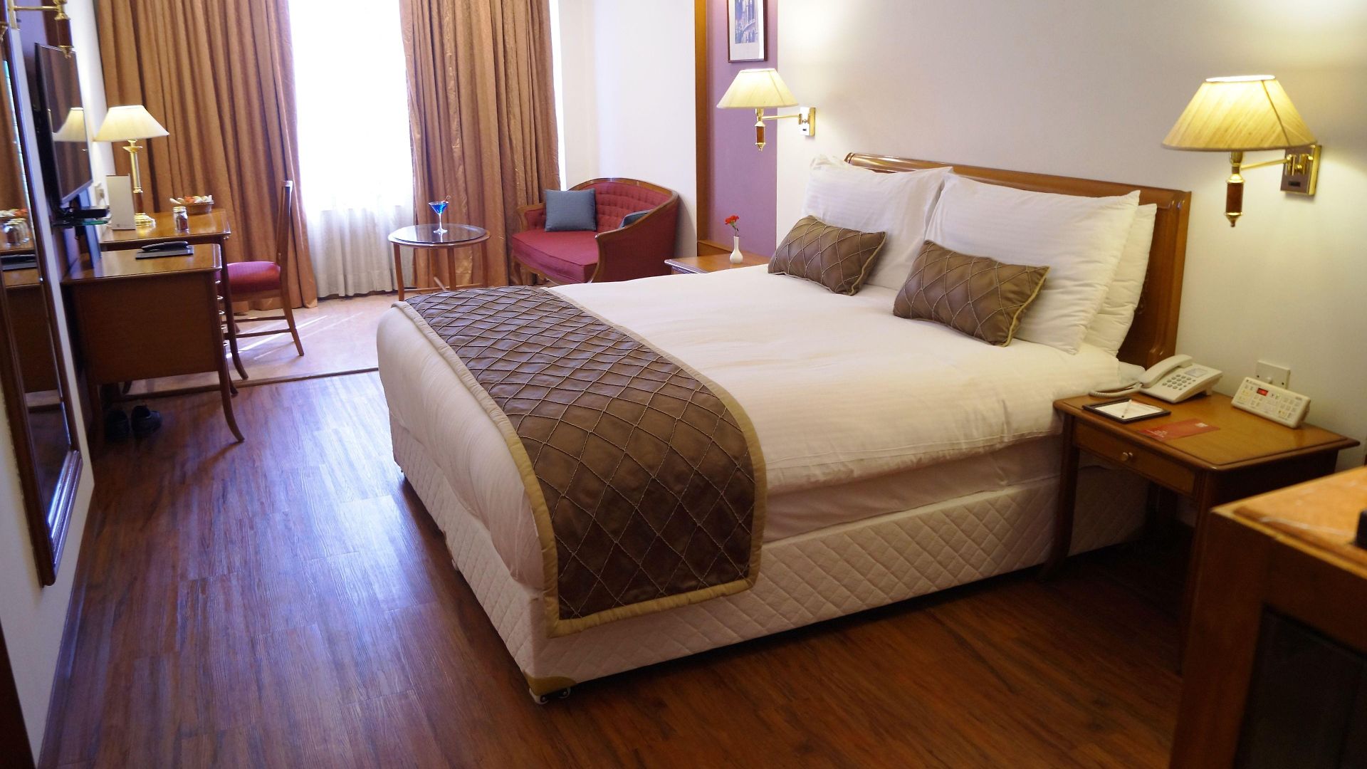 The Ambassador, Marine Drive, Hotel