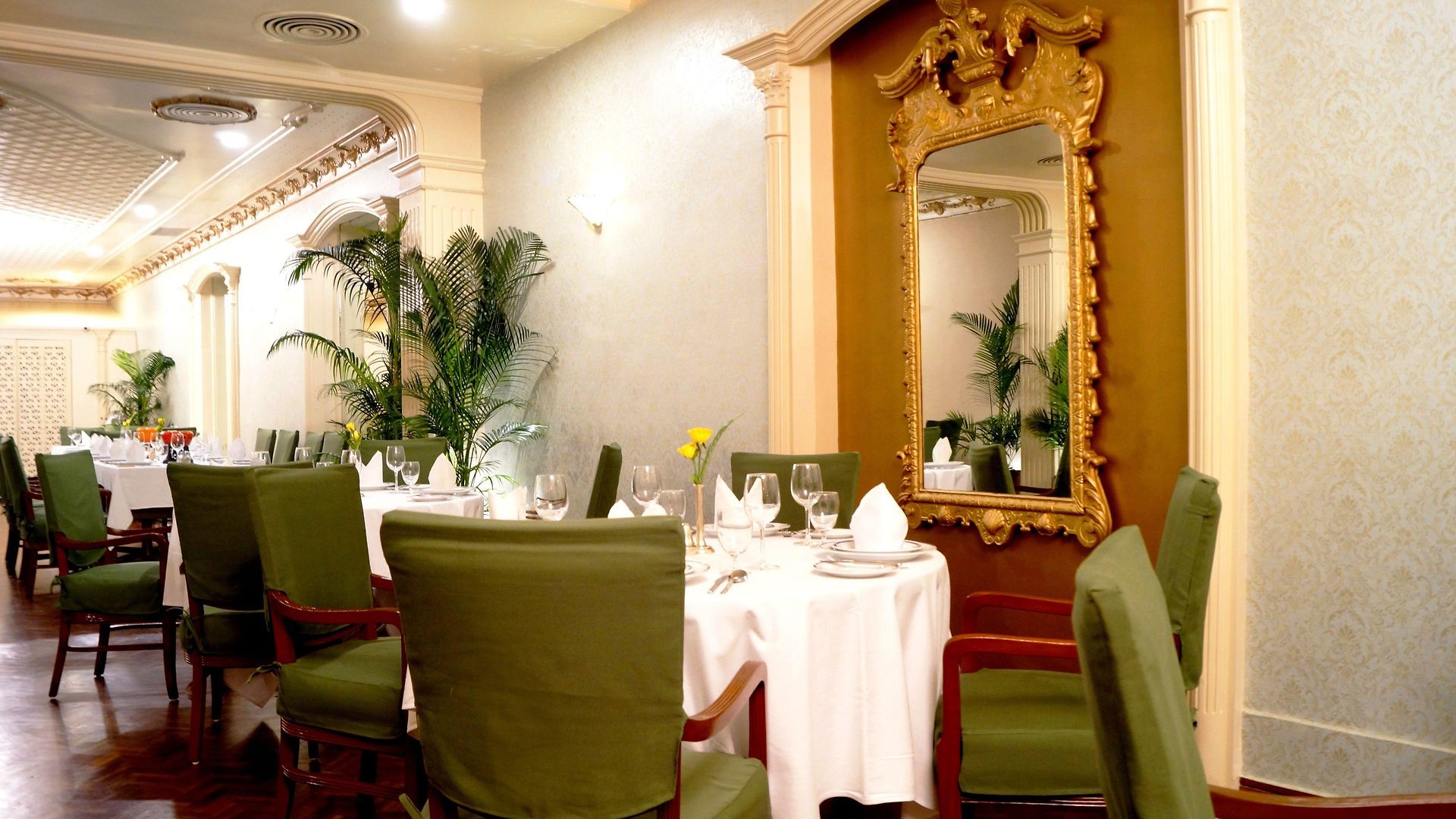 Hotel The Ambassador, Marine Drive,
