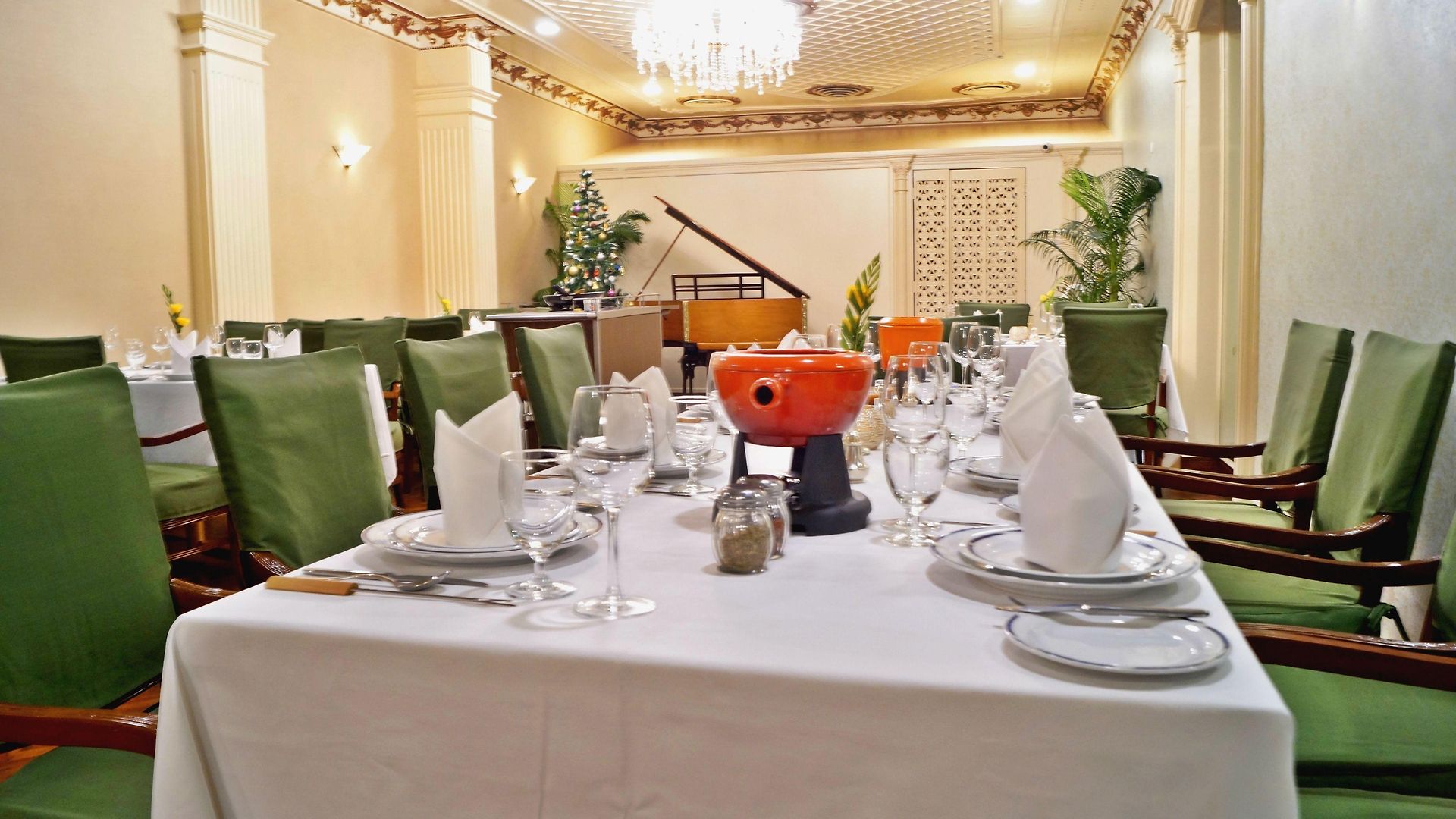 The Ambassador, Marine Drive, 4*