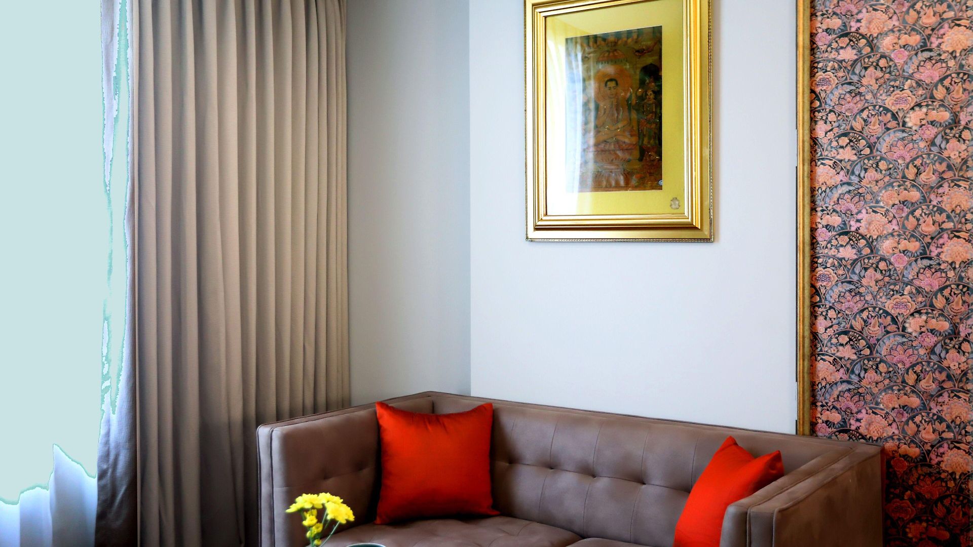 The Ambassador, Marine Drive, Hotel 4*