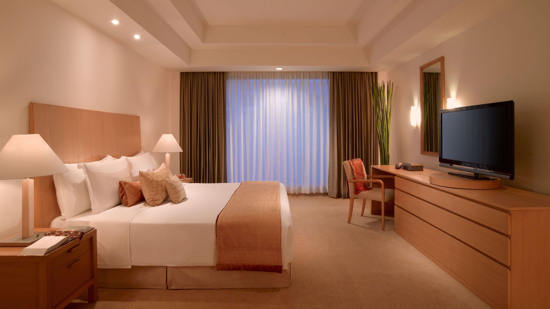 Grand Hyatt And Residences Hotel Mumbai