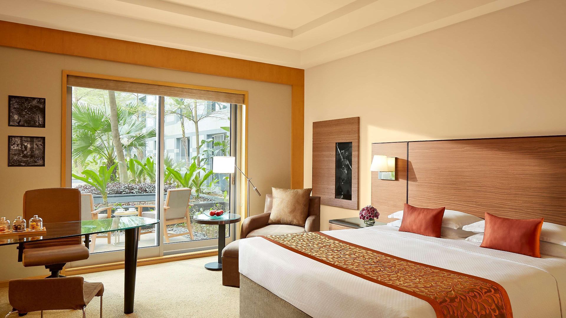 Grand Hyatt And Residences Hotel 5*