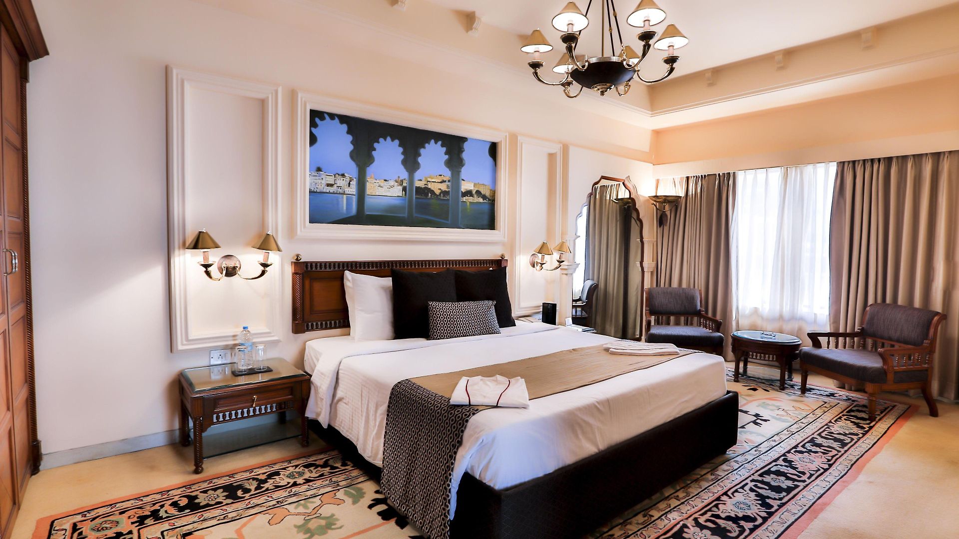 Sun-n-sand Juhu 5*