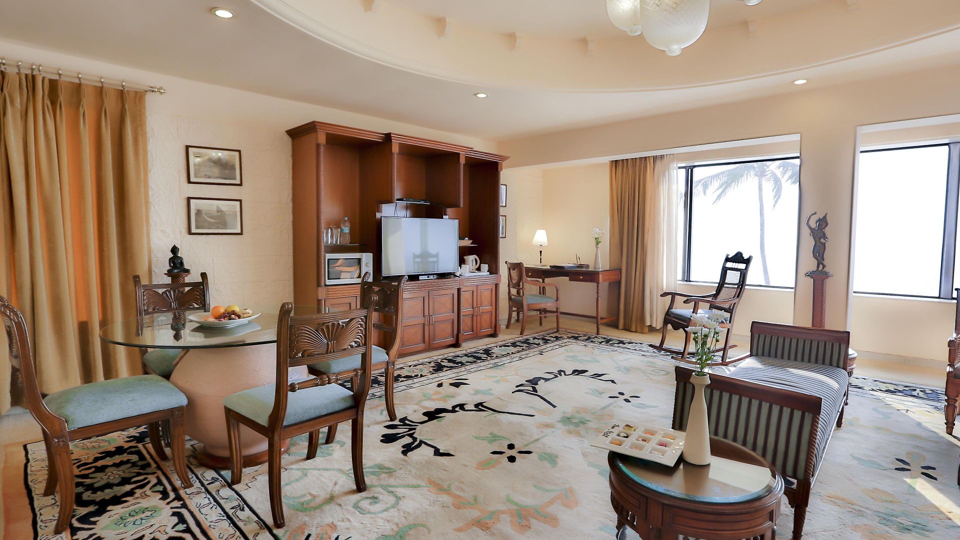 Hotel Sun-n-sand Juhu