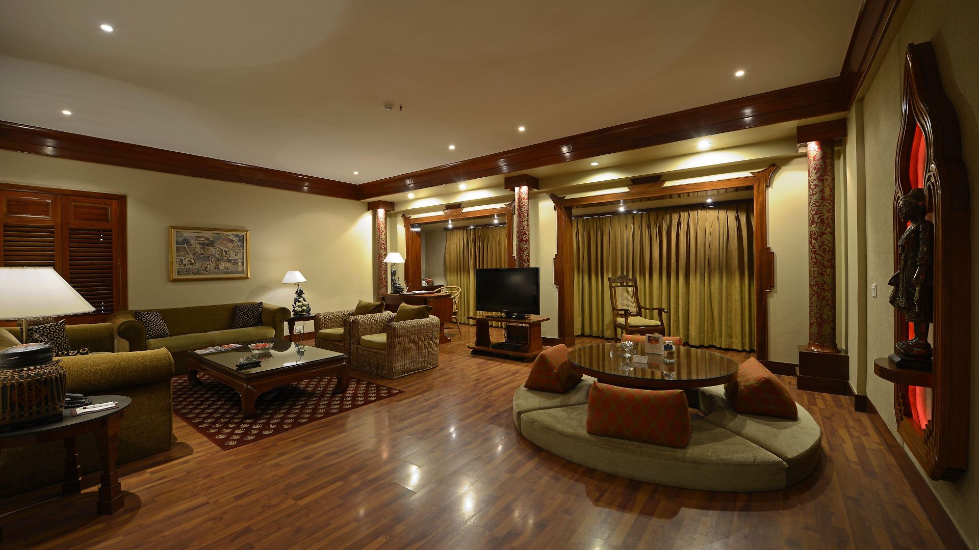 Sun-n-sand Juhu Hotel