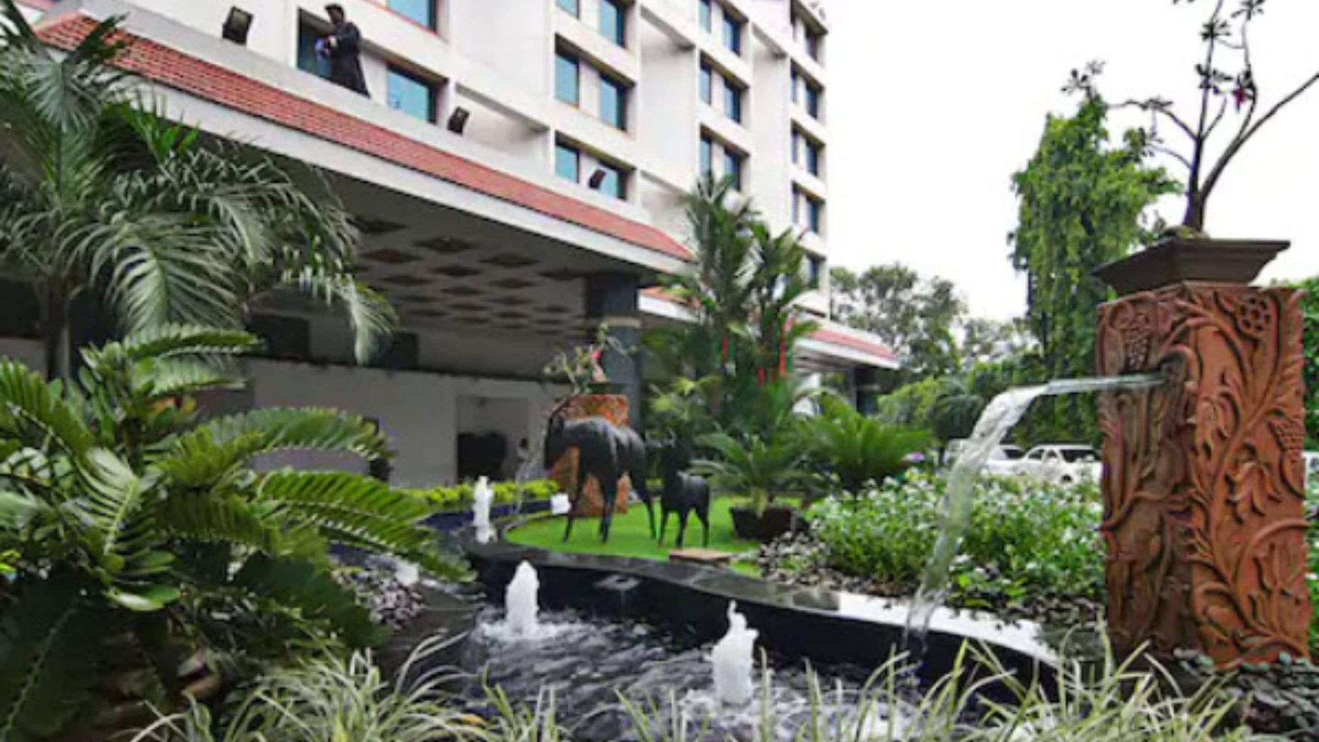 Hotel The Orchid Parle 5*