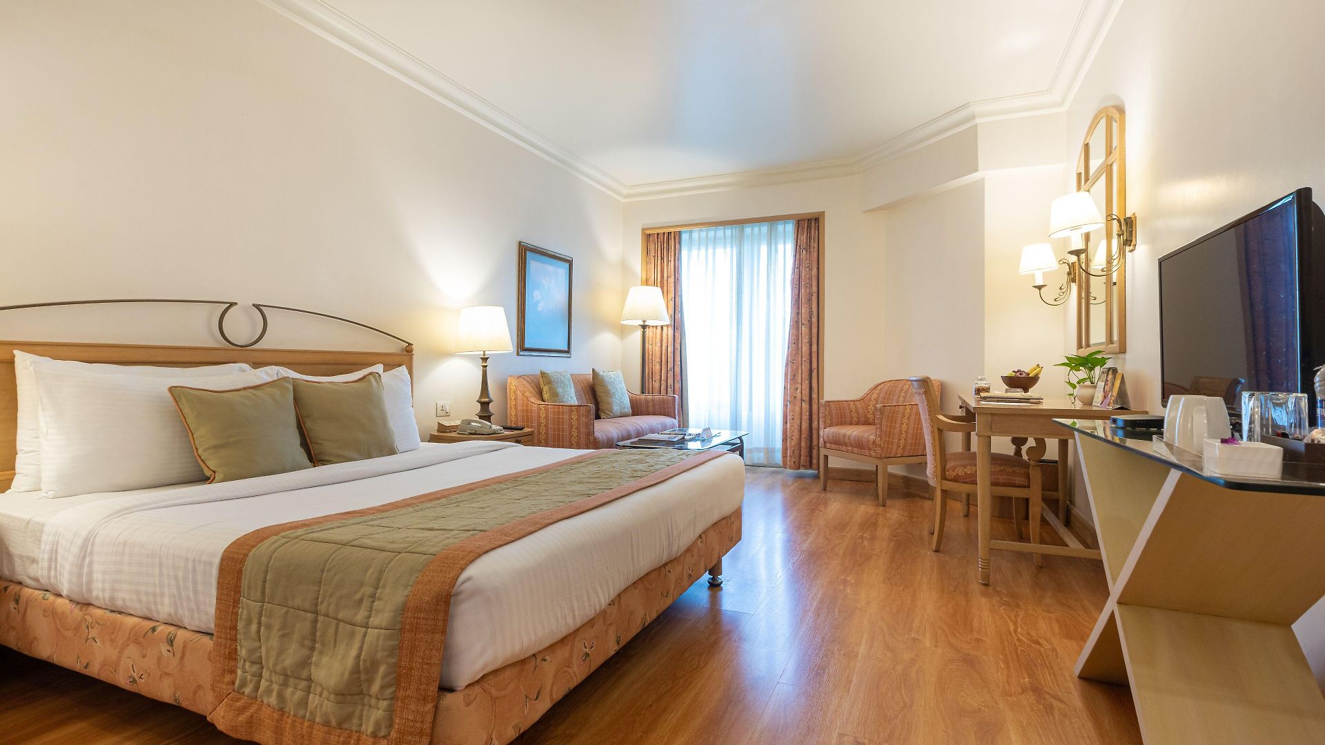 The Orchid Parle 5*