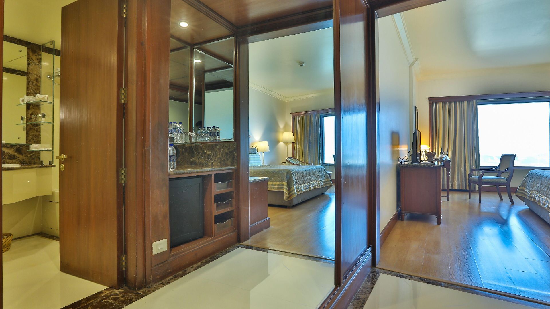 Hotel The Orchid Parle
