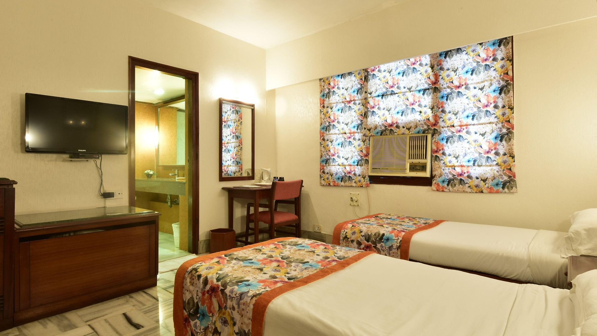 Parle International 3* Mumbai