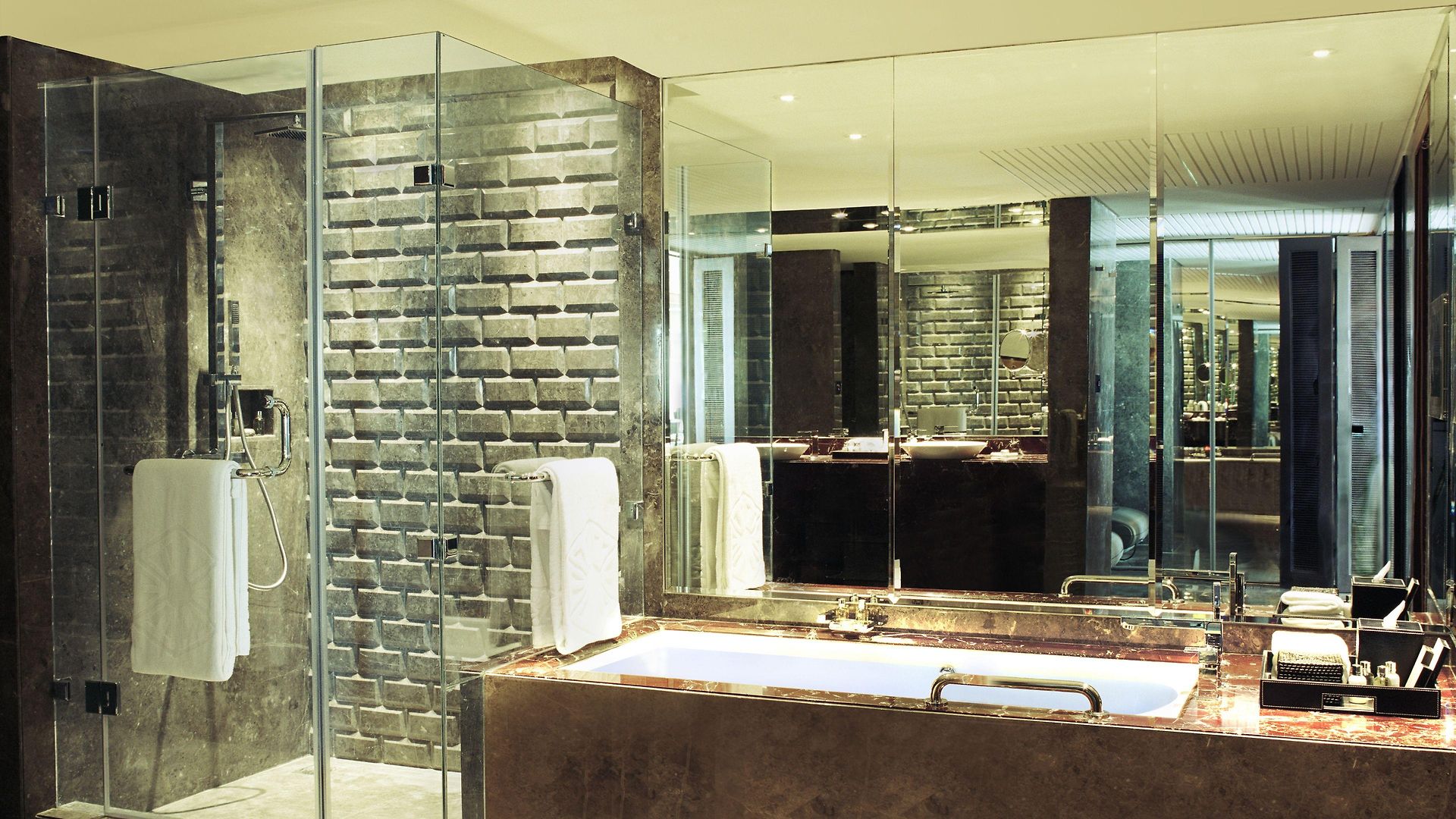 Hotel Taj Lands End Mumbai