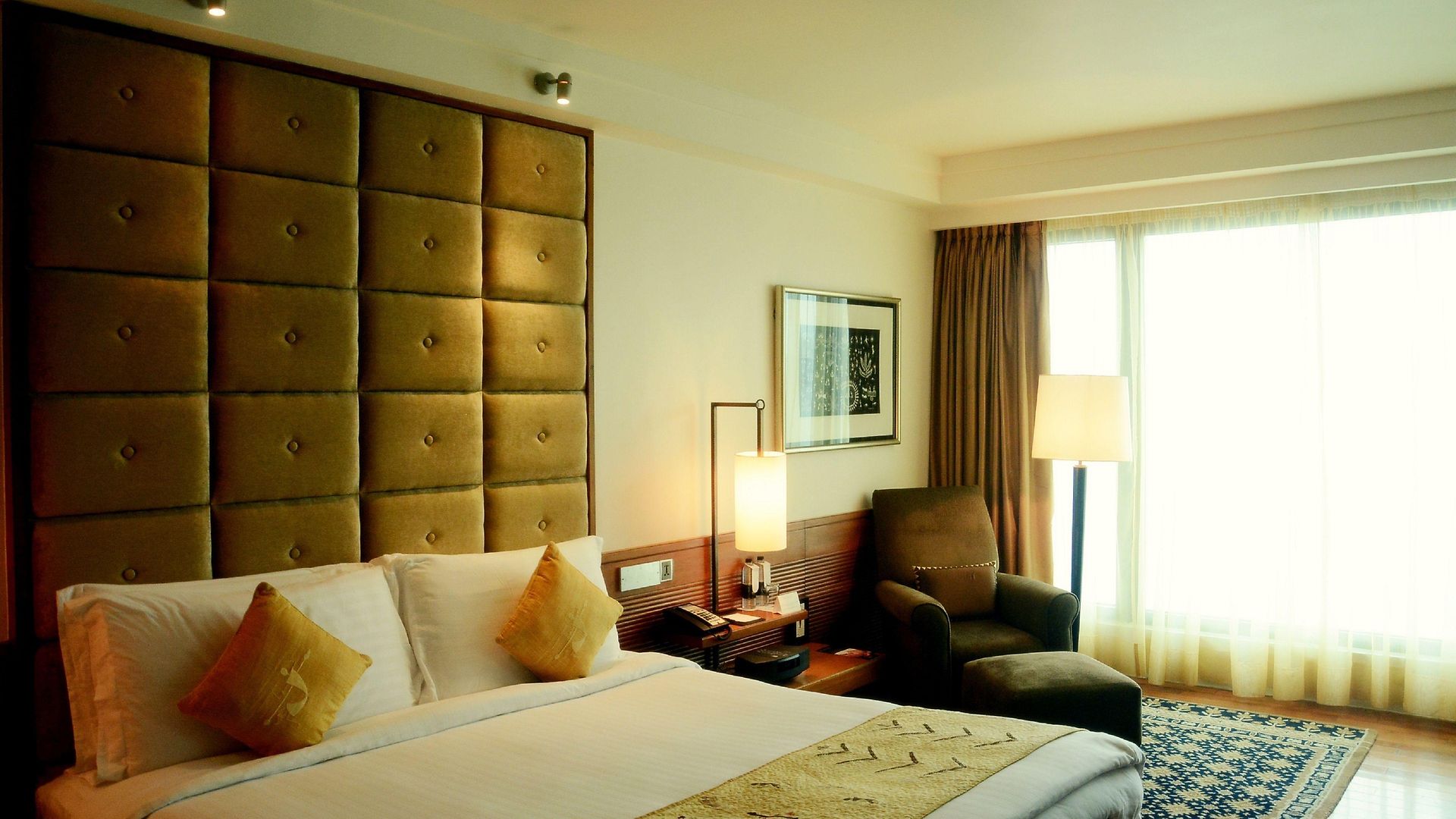 Intercontinental Marine Drive By Ihg Hotel Mumbai