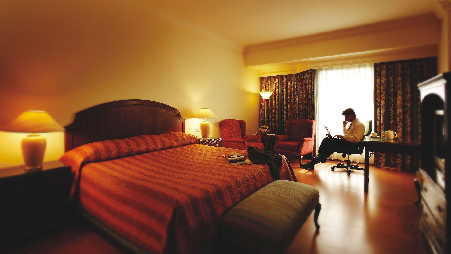 The Lalit Hotel 5*