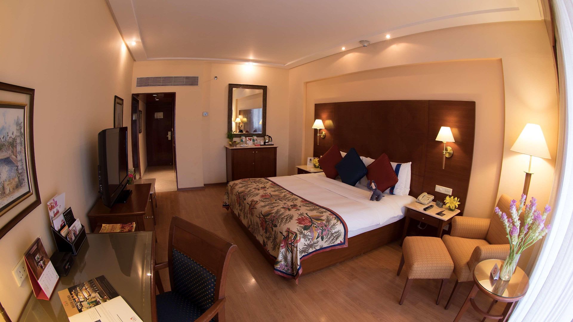 Hotel The Lalit Mumbai