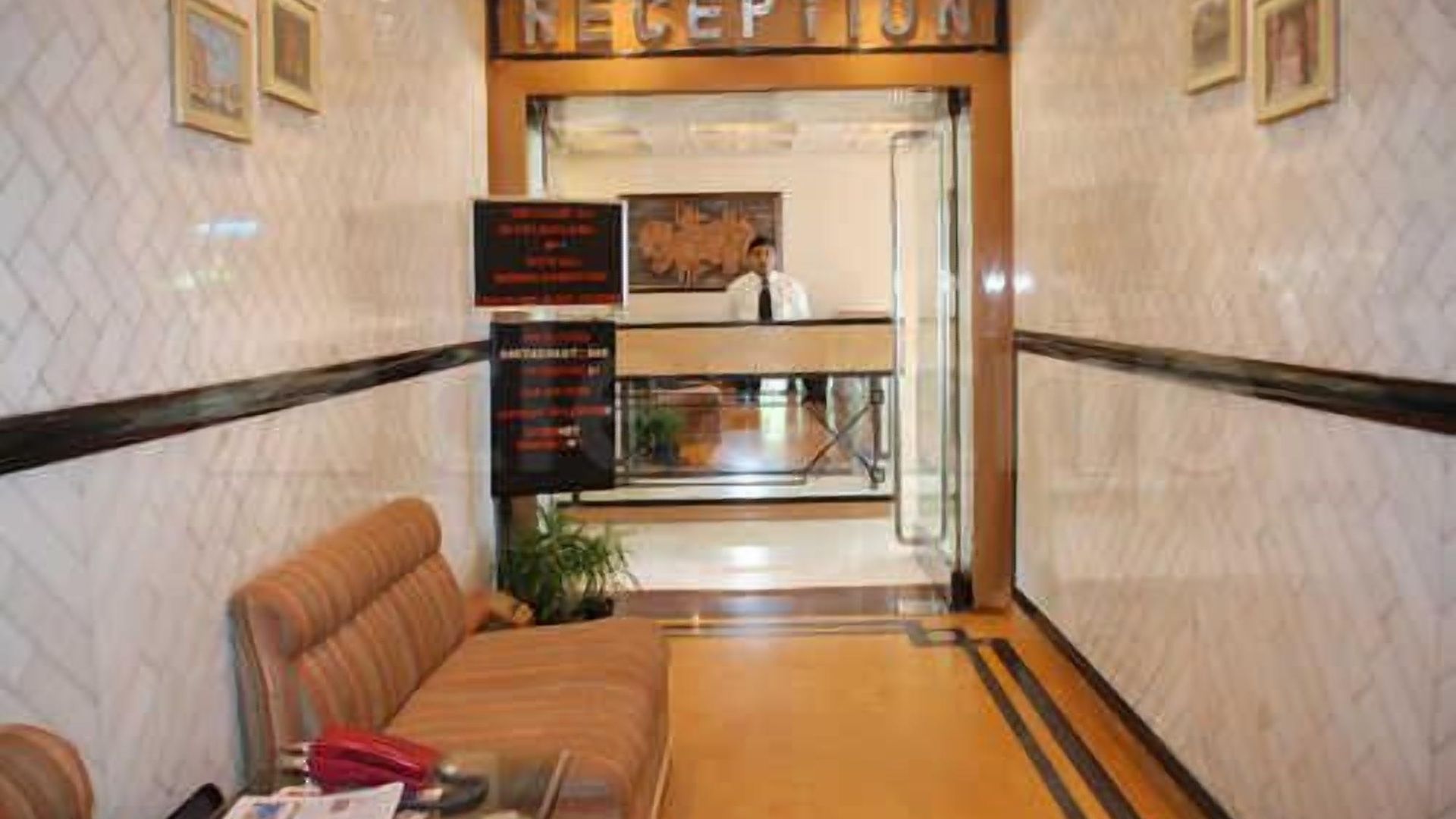 Apartment Midland