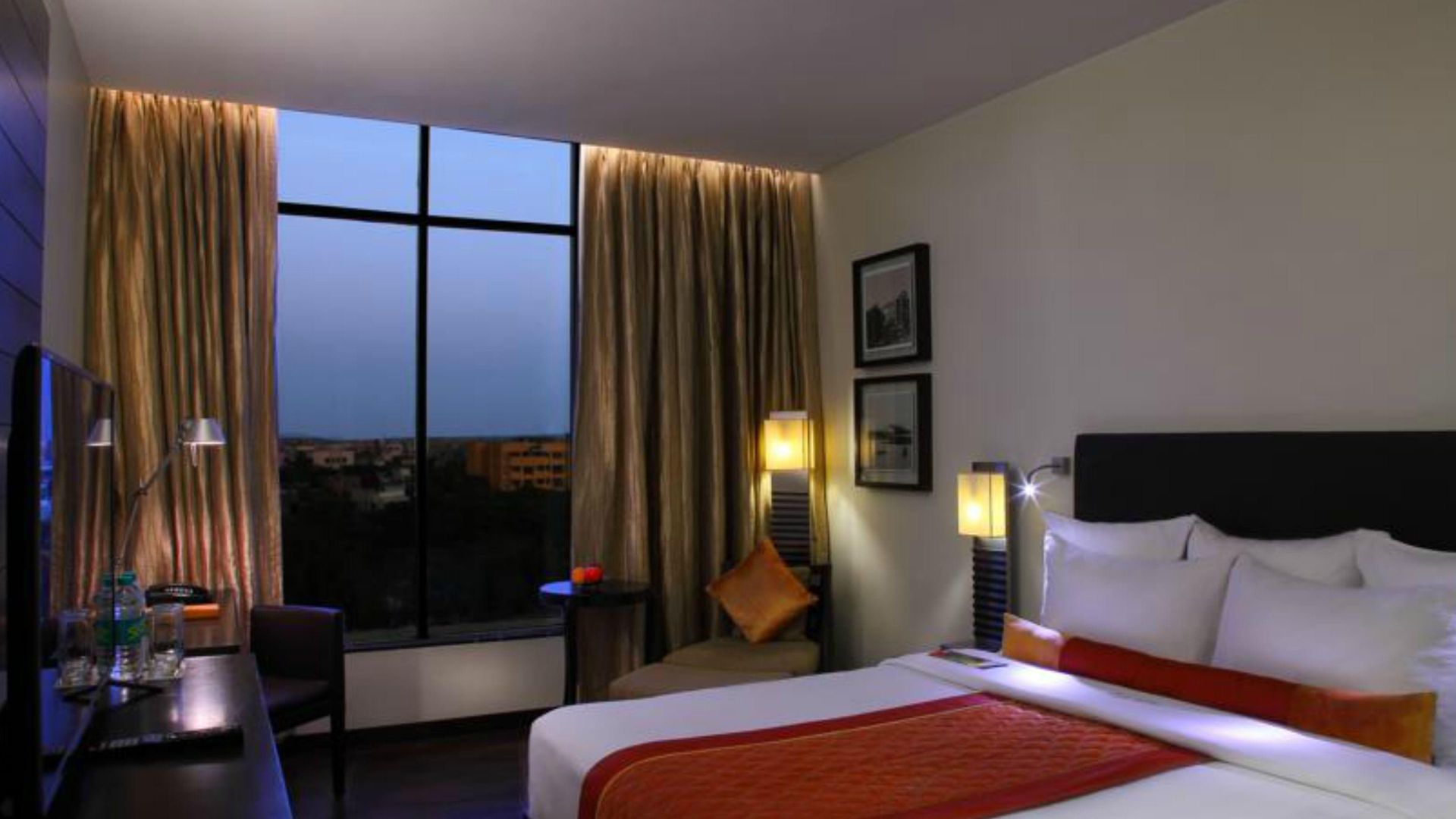 The Mirador Hotel