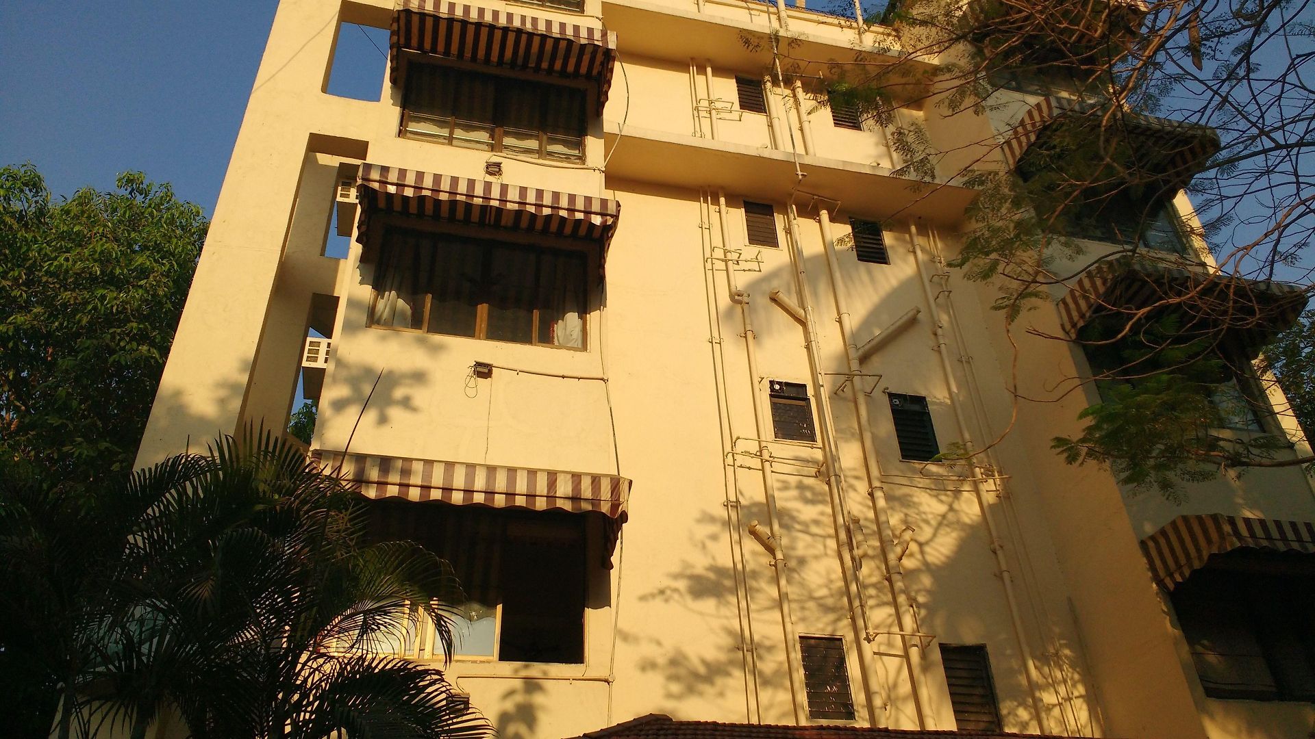 Fabexpress Highway Residency Hotel