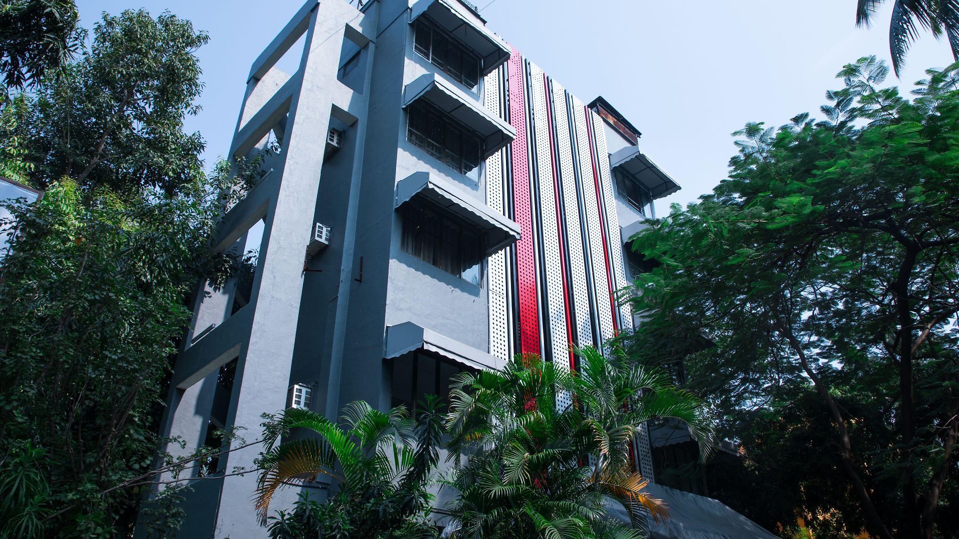 Fabexpress Highway Residency Mumbai