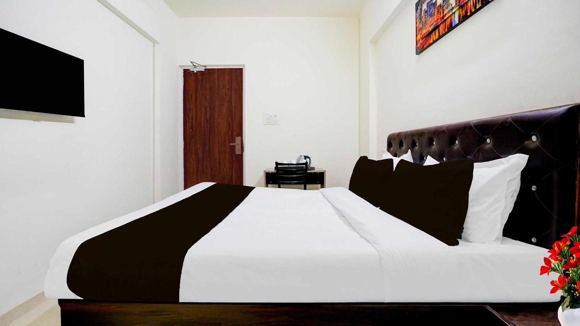Collection O Vangani Railway Station Chadha Hotel 3*