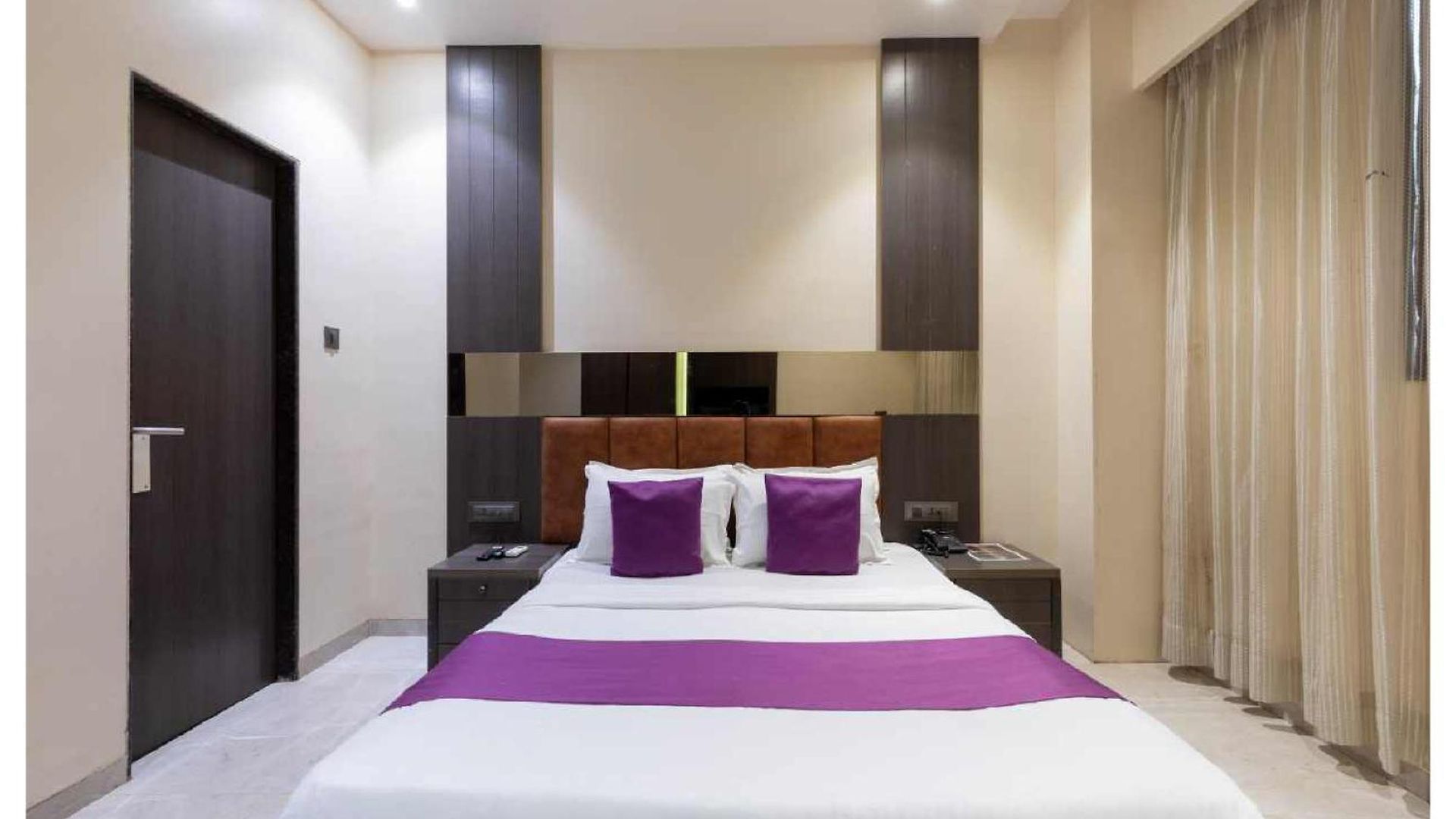 Oyster By Glitz Hotel 3*