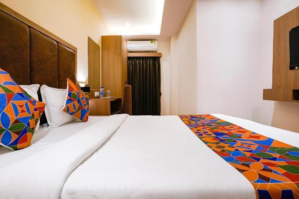 Hotel Atithi Regency Near Airport Terminal 2 Mumbai