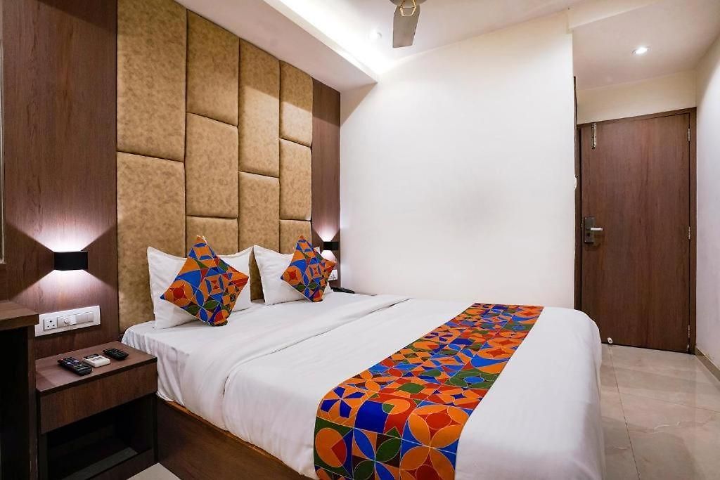 Atithi Regency Near Airport Terminal 2 Mumbai