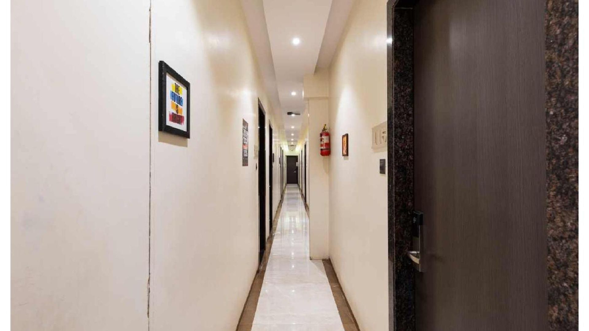 Hotel Oyster By Glitz Mumbai