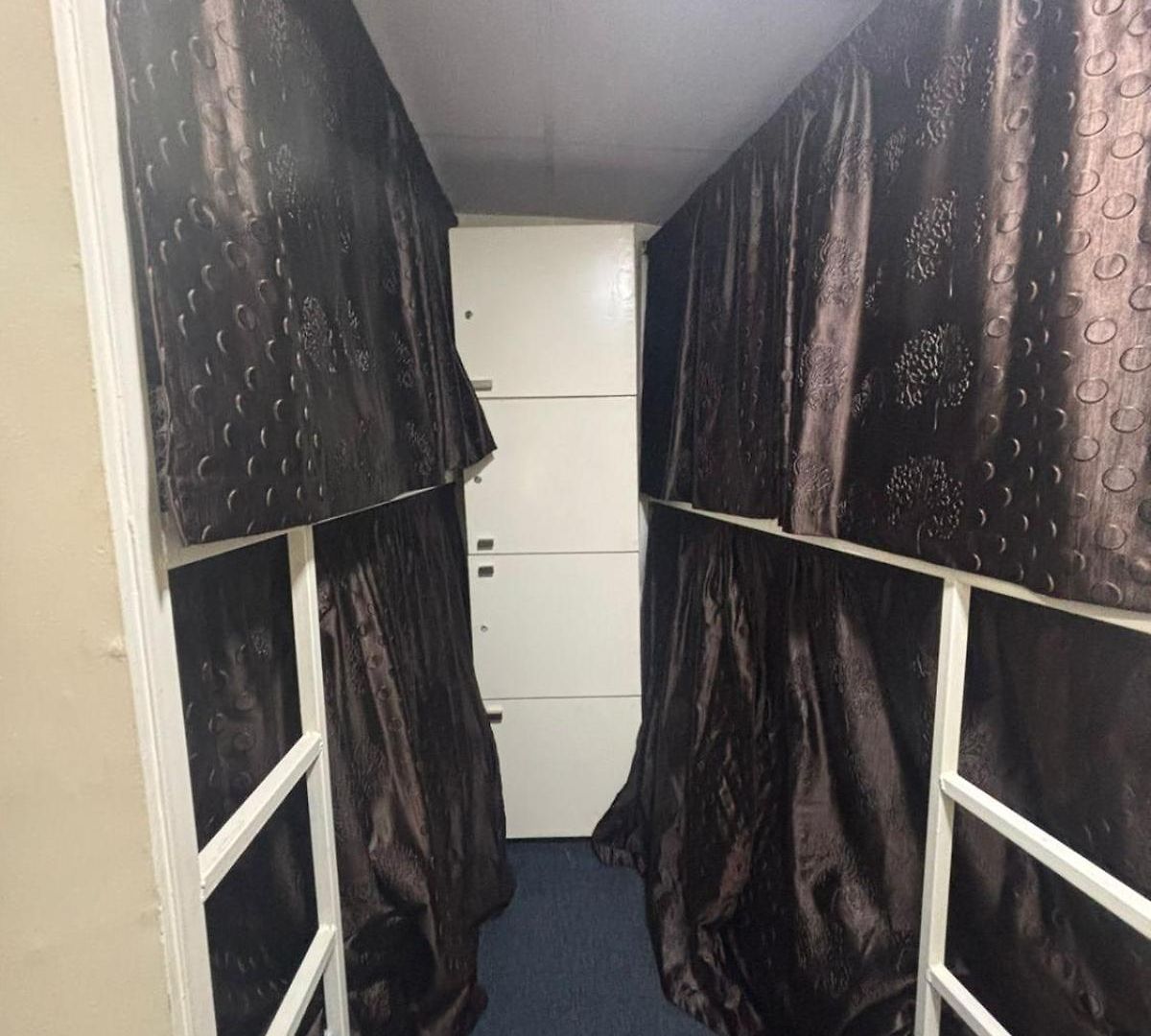 Hostel Kapoor *