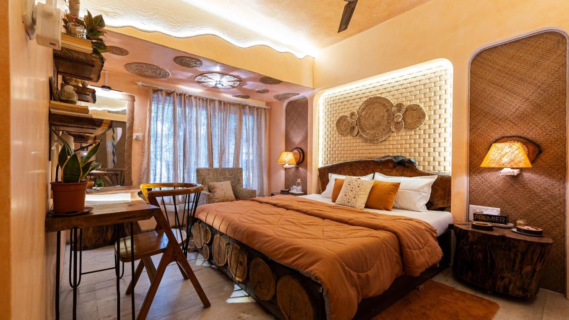 Soho Nest 4-bedrooms Spacez Wooden House * Mumbai