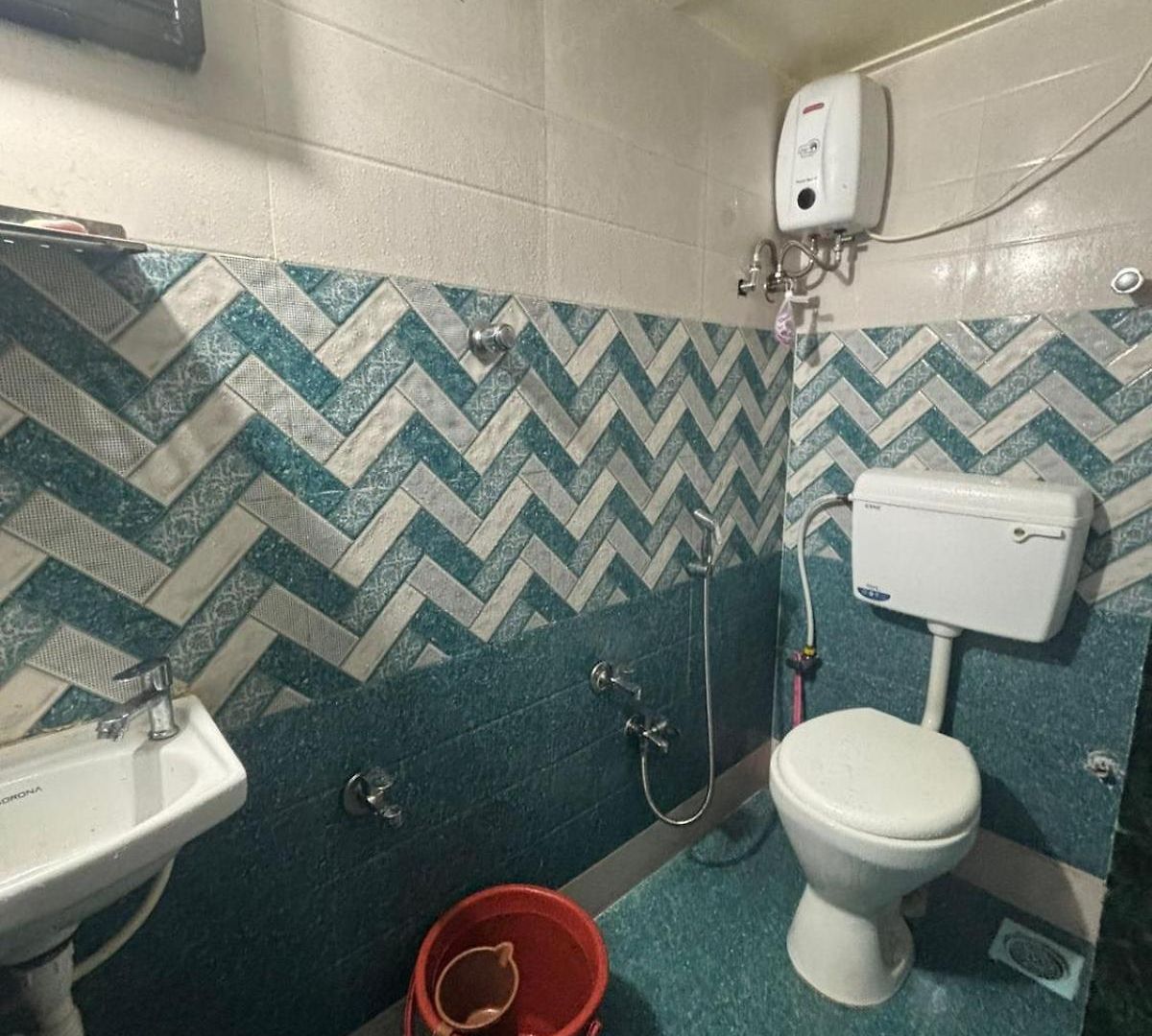 Kapoor Hostel *