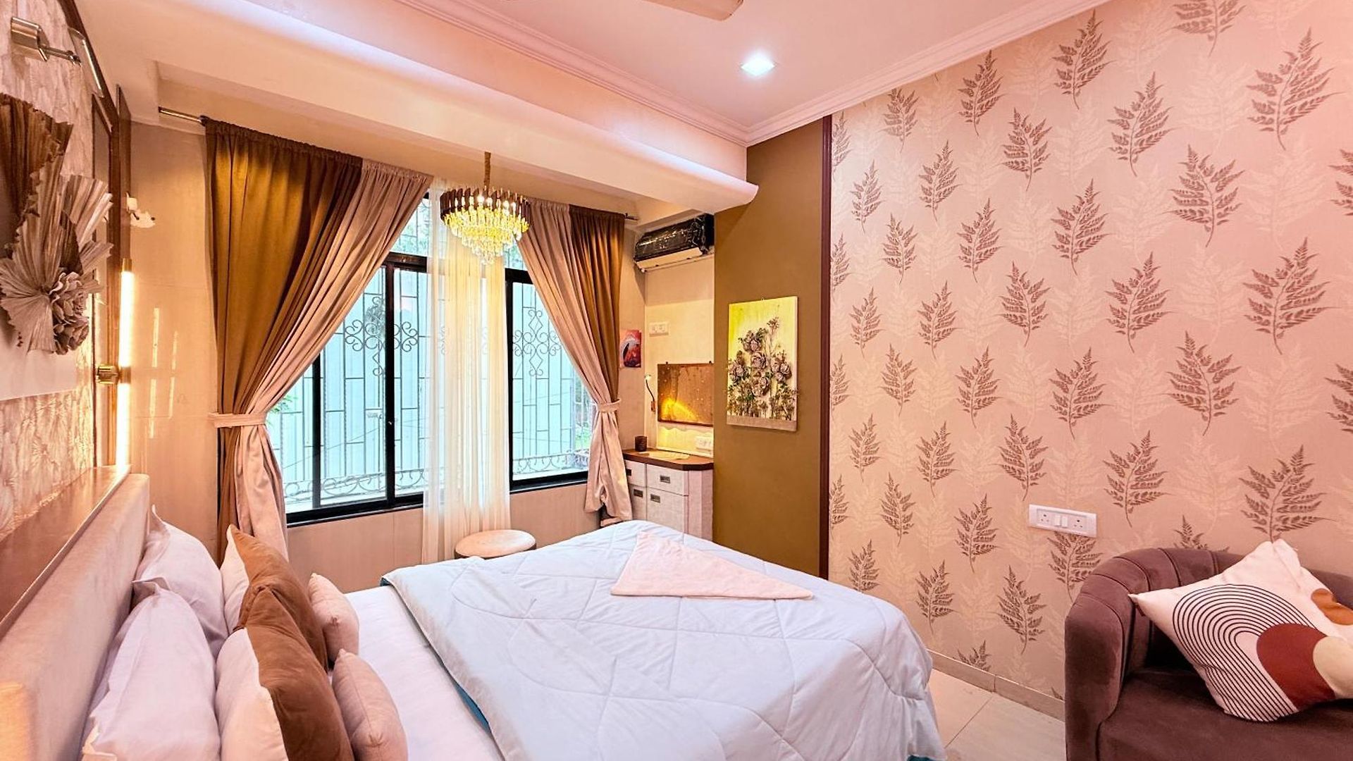Garden Veil Luxury By Spacez Villa Mumbai