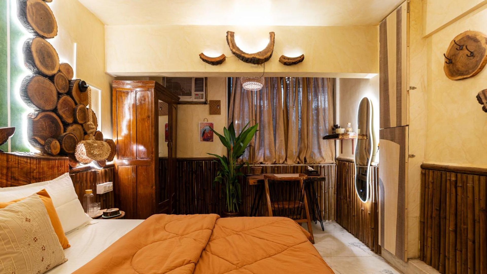 Soho Nest 4-bedrooms Spacez Wooden House